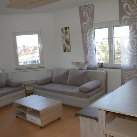 Stylische In *